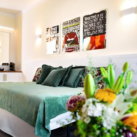 Kim Im Park فندق