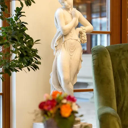 Kim Im Park 4* Dresden